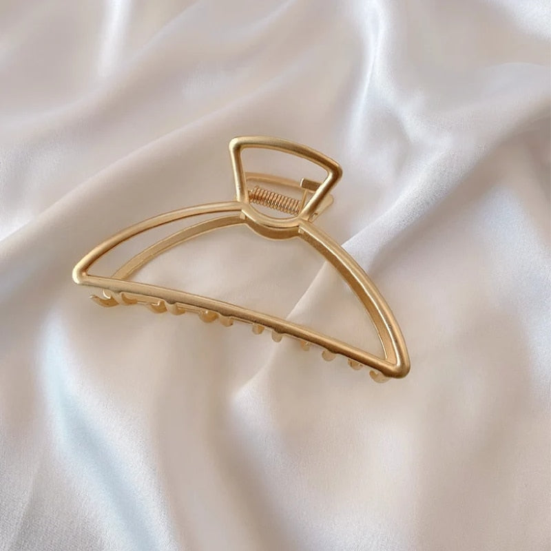 Metal Hair Claw - Shop with Ameera