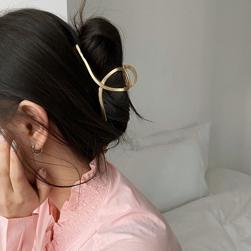 Metal Hair Claw - Shop with Ameera