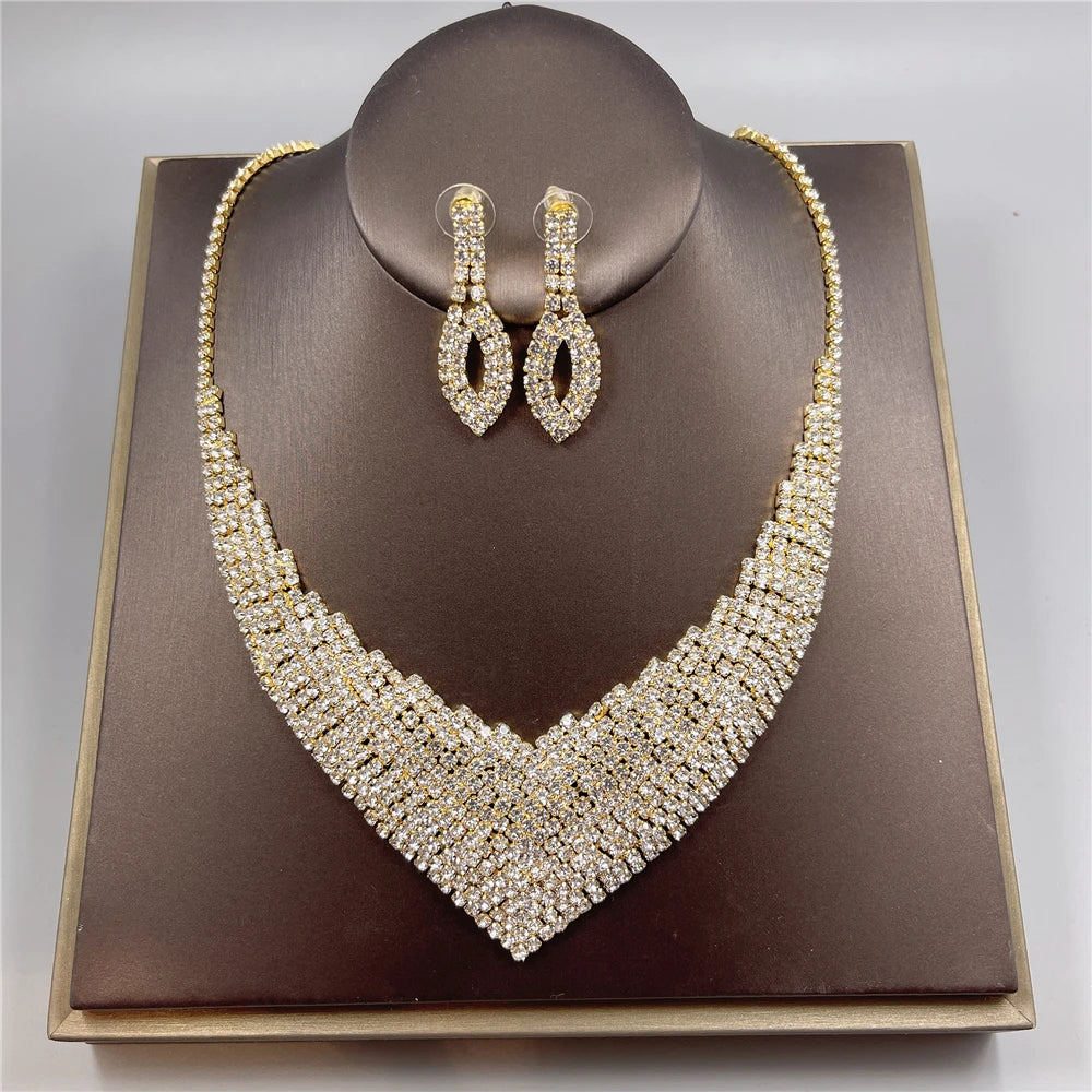 Exquisite Jewellery Set - Shop with Ameera