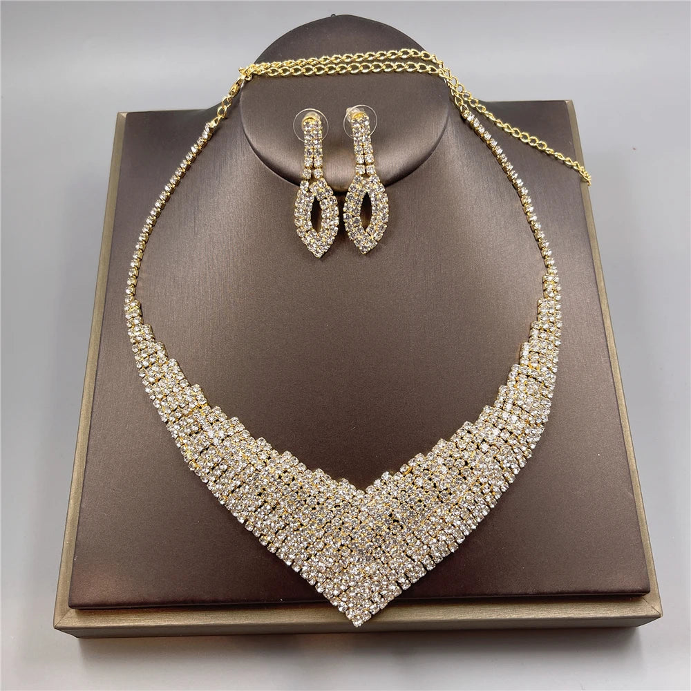 Exquisite Jewellery Set - Shop with Ameera