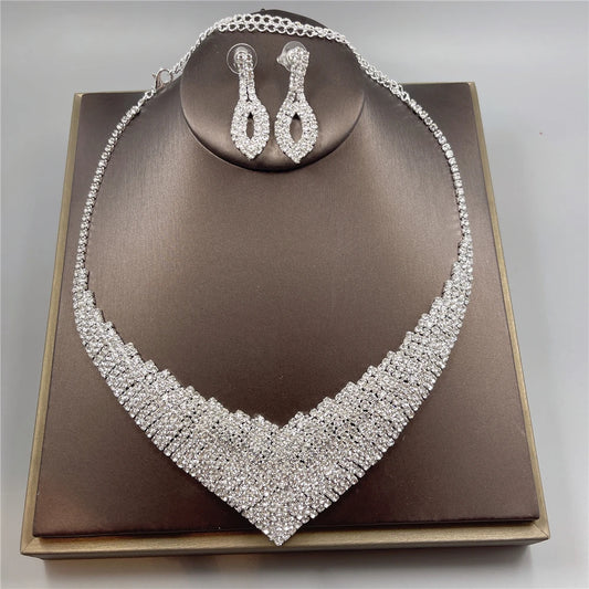 Exquisite Jewellery Set - Shop with Ameera