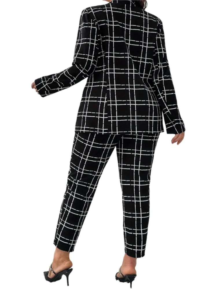 Plus Size Plaid Suit