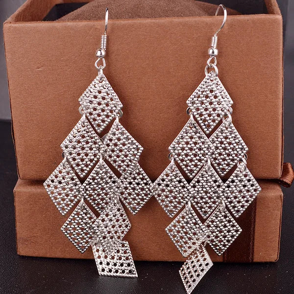 Leaf Drop Earrings - Shop with Ameera